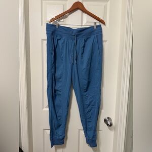 Lululemon athletica dance studio mid rise jogger size 14 euc